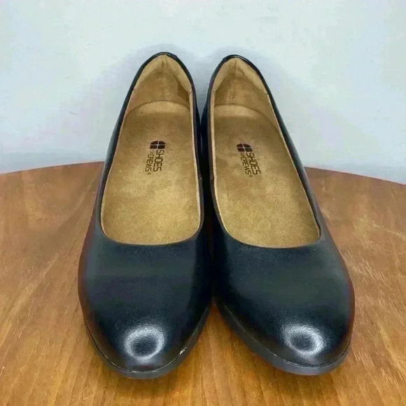 Shoes for Crews 55452-39/6 WILLA Women's Leather Slip On Shoes Size 9 - Picture 2 of 8